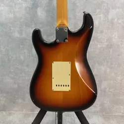 STRATOCASTER 2015 MIE