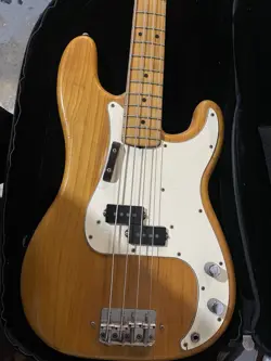 1970 FENDER PRECISION BASS GUITAR 