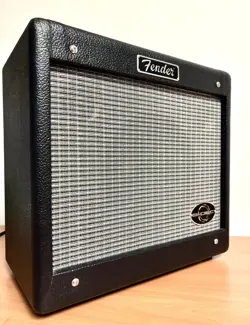 FENDER G-DEC JUNIOR AMPLIFIER AMP PR 718 - TESTED AND WORKS