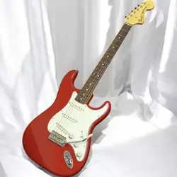 FENDER MADE IN JAPAN TRADITIONAL II LATE 60S STRATOCASTER RW DAKOTA RED