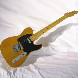 FENDER JAPAN CLASSIC 50'S TELECASTER ELECTRIC GUITAR W/ CASE - USED