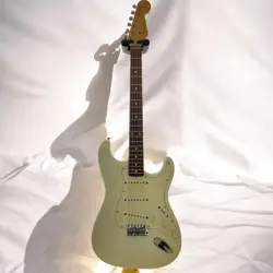 ELECTRIC GUITAR 25.4