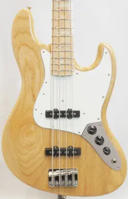 FENDER MADE IN JAPAN HERITAGE 70S JAZZ BASS