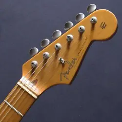 FENDER USED CLASSIC SERIES STRATOCASTER MOD. 3-COLOR SUNBURST / MAPLE SAFE DELIV