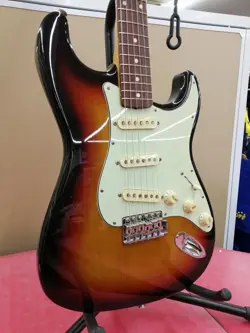 ST62-TX 3TS STRATOCASTER