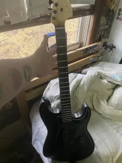 FENDER JIM ROOT SIGNATURE STRATOCASTER GUITAR (USA)