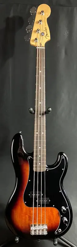 FENDER STANDARD PRECISION BASS 4-STRING BASS GUITAR 3-TONE SUNBURST FINISH