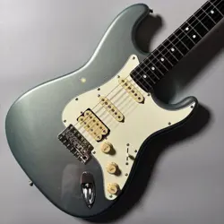 FENDER JAPAN STR-VC ELECTRIC GUITAR USED GOOD CONDITION FREE SHIPPING FROM JAPAN