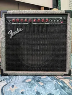 M-80 GUITAR AMPLIFIER