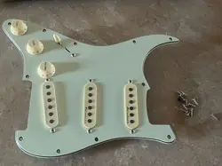 LEFTY FENDER PLAYER PLUS STRATOCASTER GUITAR LOADED PICKGUARD NOISELESS PICKUPS