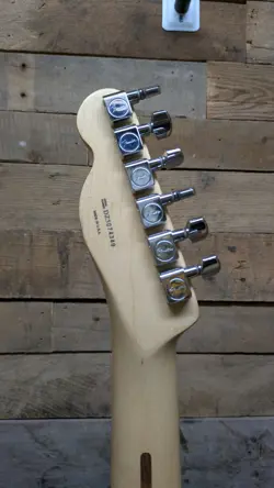 TELECASTER AMERICAN DELUXE