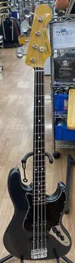 FENDER JAPAN JAZZ BASS TYPE SAFE DELIVERY FROM JAPAN