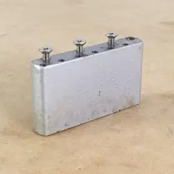 VINTAGE FENDER JAPAN LEFTY MIJ TREMOLO STRAT BLOCK 56.5MM SPACING STRATOCASTER