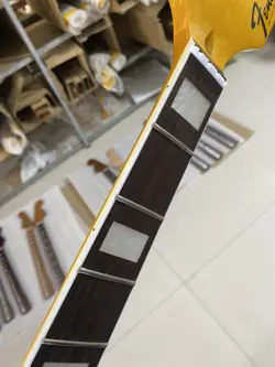 INLAY FENDER-JB 34INCH