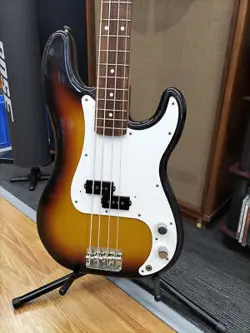FENDER JAPAN PB62-53 ELECTRIC BASS SAFE DELIVERY FROM JAPAN