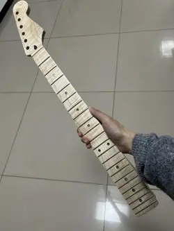 22 FRETS FLAME MAPLE HANDLE ELECTRIC GUITAR NECK GLOSS  FENDER STRAT REPLACES
