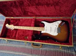 FENDER MEX STRAT
