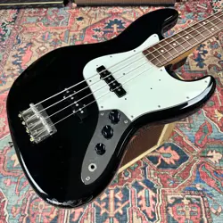 FENDER JB STANDARD JAZZ BASS 2004