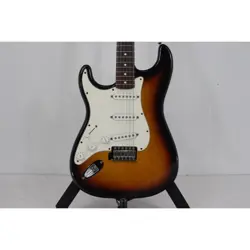 STRATCASTER/LH USED