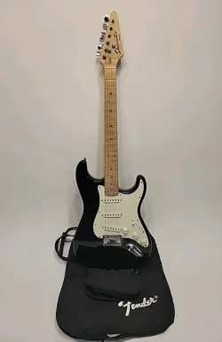 STRING BLACK STRATOCASTER