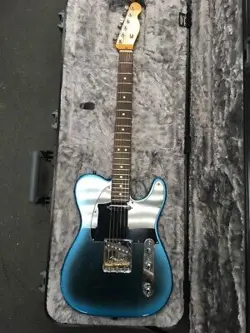 FENDER TELECASTER AMERICAN PROFESSIONAL (P24014811)