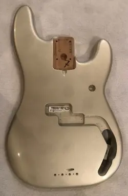 FENDER AMERICAN PRECISION P BASS BODY SILVER