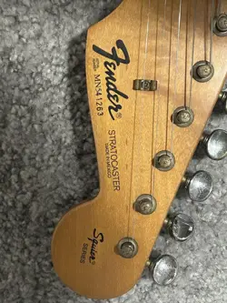 FENDER SQUIRER STRATOCASTER
