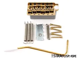 USA FENDER SRV STRATOCASTER STRAT GOLD TREMOLO W/ WHAMMY BAR GUITAR AMERICAN