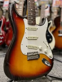 SUNBURST STRATOCASTER 1988