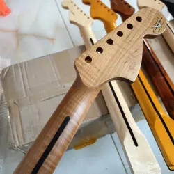 REVERSE HEAD 22 FRET ST ROASTED FLAME MAPLE ELECTRIC GUITAR NECK FENDER REPLACE