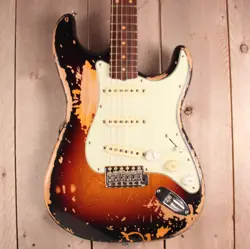 FENDER MIKE MCCREADY SIGNATURE STRATOCASTER - RELIC 3 TONE SUNBURST GUITAR