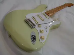 50'S STRATOCASTER APPLE