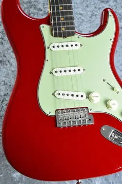 FENDER CUSTOM SHOP VINTAGE CUSTOM 1959 STRATOCASTER TIME CAPSULE PACKAGE DAKOTA 