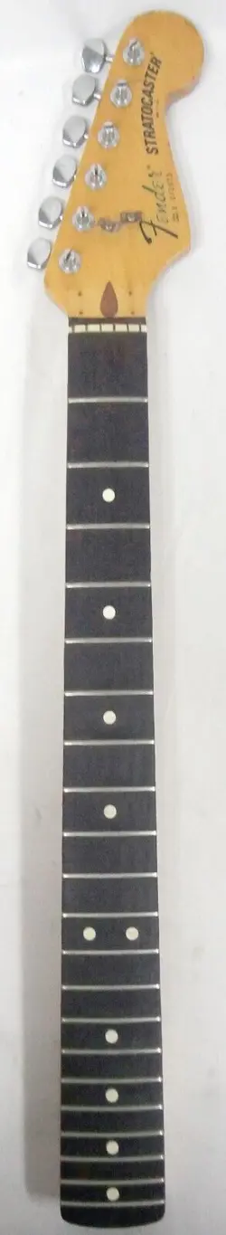 1982 ORIGINAL FENDER