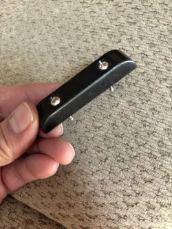 PRECISION BASS THUMB