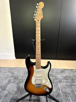 FENDER STANDARD STRAT HSS WITH LOCKING TREMOLO - BROWN SUNBURST (USED)