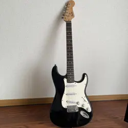 SQUIER BY FENDER BULLET STRAT / ELECTRIC GUITAR