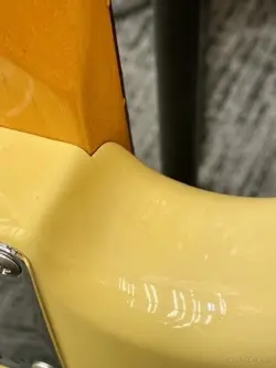 LACQUER' -VINTAGE WHITE-