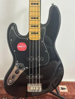 LEFT-HANDED SAFE PACKING!