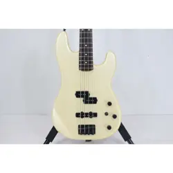 FENDER DUFF MCKAGAN P-BASS NO.LG1000