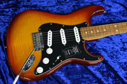 FENDER PLAYER STRATOCASTER PLUS TOP TOBACCO BURST (2020)