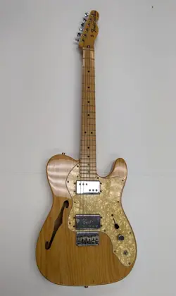 FENDER CLASSIC SERIES '72 TELECASTER THINLINE  NATURAL