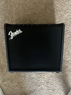 FENDER MUSTANG LT25 ELECTRIC GUITAR AMP