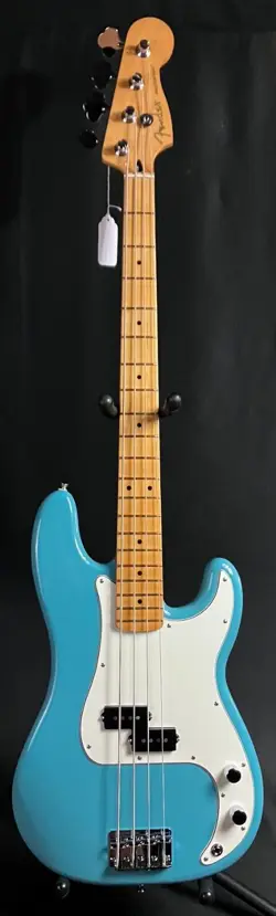 FENDER PLAYER II PRECISION BASS 4-STRING BASS GUITAR AQUATONE FINISH