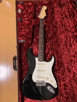 FENDER JAPAN HYBRID 60S STRATOCASTER