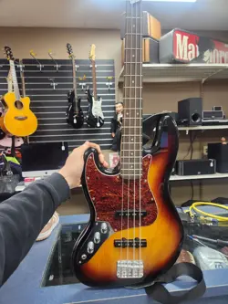 FENDER SQUIER CLASSIC VIBE '60S JAZZ BASS ELECTRIC GUITAR - 3-COLOR SUNBURST