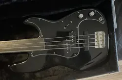 FENDER TONY FRANKLIN FRETLESS PRECISION BASS - BLACK PJ IN CASE