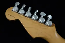 FENDER DELUXE STRAT PLUS CRIMSON BURST ROSEWOOD FINGERBOARD USED