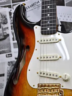 KORINA STRATOCASTER ARTISAN