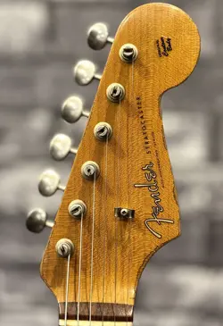 FENDER CUSTOM SHOP LIMITED ROASTED 1961 STRATOCASTER SUPER HEAVY RELIC